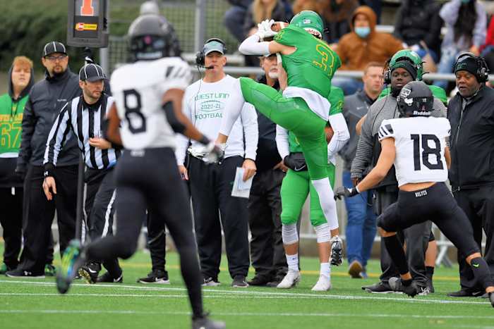 Tualatin.West-Linn.6A-football-semifinal.Leon-Neuschwander.74